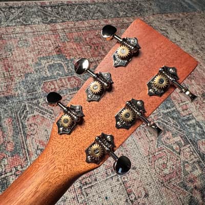 Martin X Series D-X2E Molly Tuttle Signature w/Soft Case - Vintage Sunburst