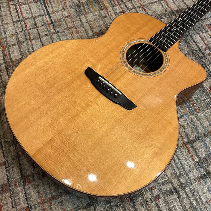 USED Goodall WJC Custom Acoustic Guitar (Made in Hawaii) w/ Case - Natural Gloss