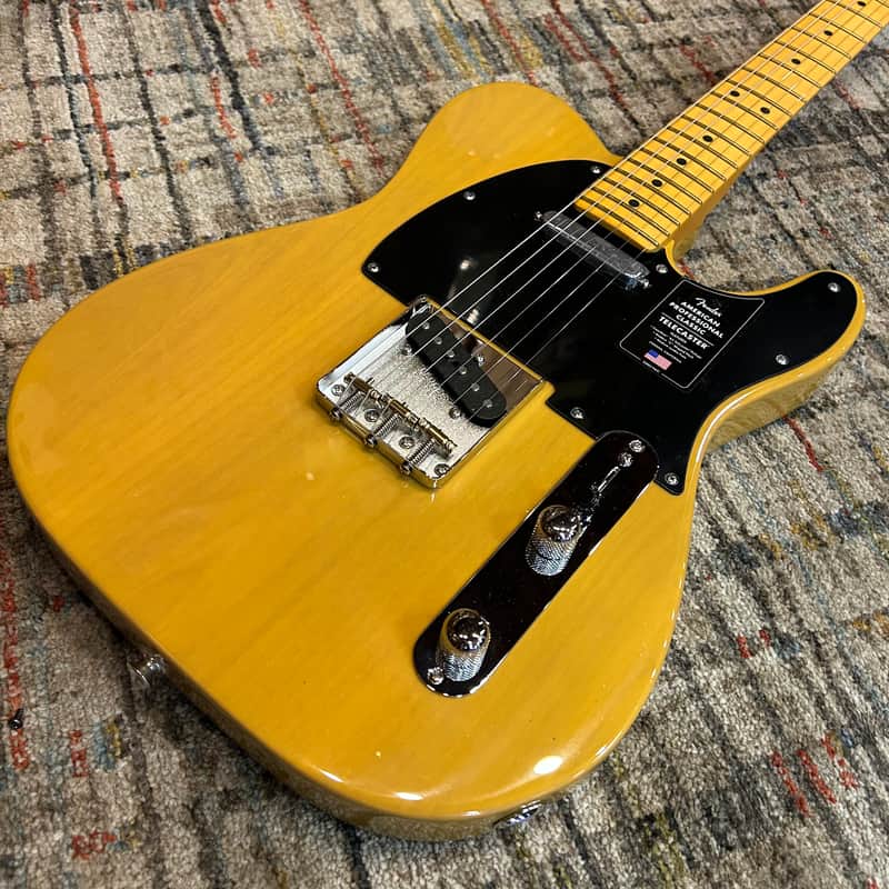 Fender American Professional Classic Telecaster w/Gig Bag - Butterscotch Blonde