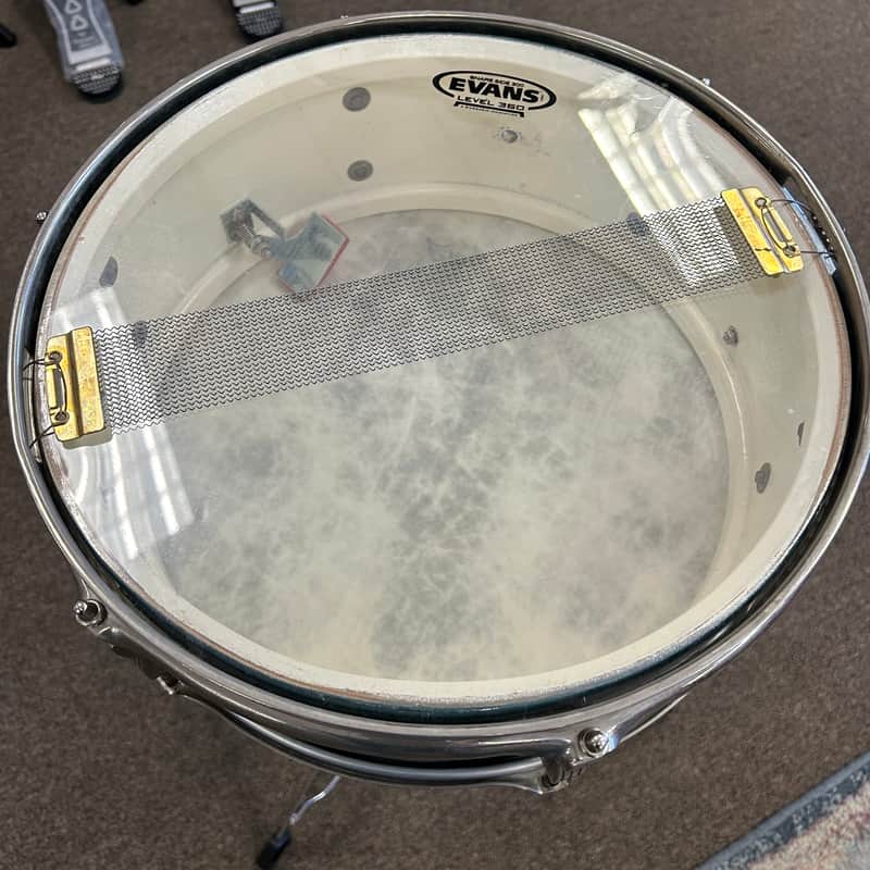 VINTAGE 1960's Ludwig No. 491 5"x14" Pioneer Snare Drum - Green and Gold Duco
