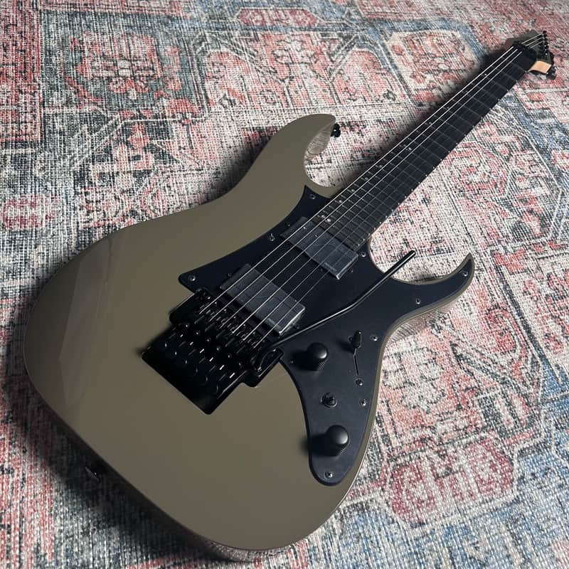 Ibanez RGR5130R Prestige w/ Case - Khaki Metallic