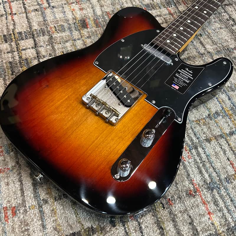 Fender American Professional Classic Telecaster w/ Deluxe Gig Bag - 3 Color Sunburst