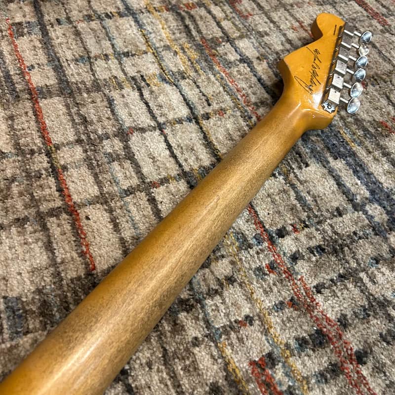 Fender Mike McCready Stratocaster w/ Deluxe Case - Road Worn 3-Color Sunburst