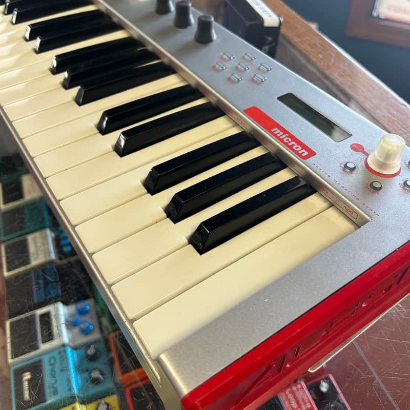 USED Alesis Micron 37-Key Synthesizer - Silver