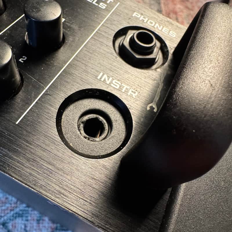 USED Fractal Audio Axe-FX II XL+ Rackmount Preamp & Effects Processor – Black