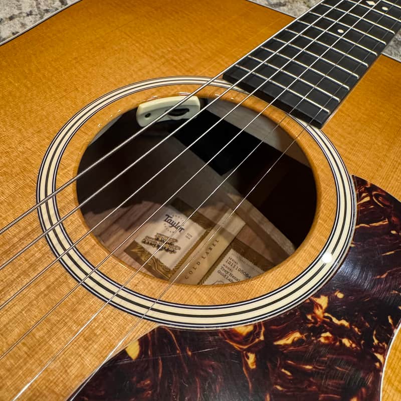 Taylor Trey Hensley Gold Label 510e Special Edition w/ Case and Signed COA - Antigue Blond