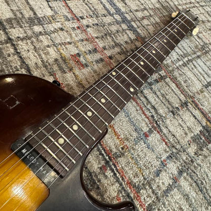 USED Vintage 1960 Gibson Melody Maker w/ Original Case - Sunburst