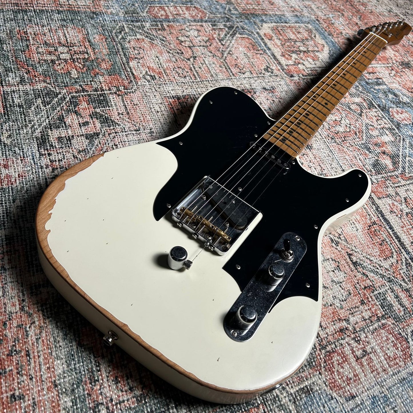 Fender John Osborne Signature Telecaster w/ Case - Olympic White Road Worn
