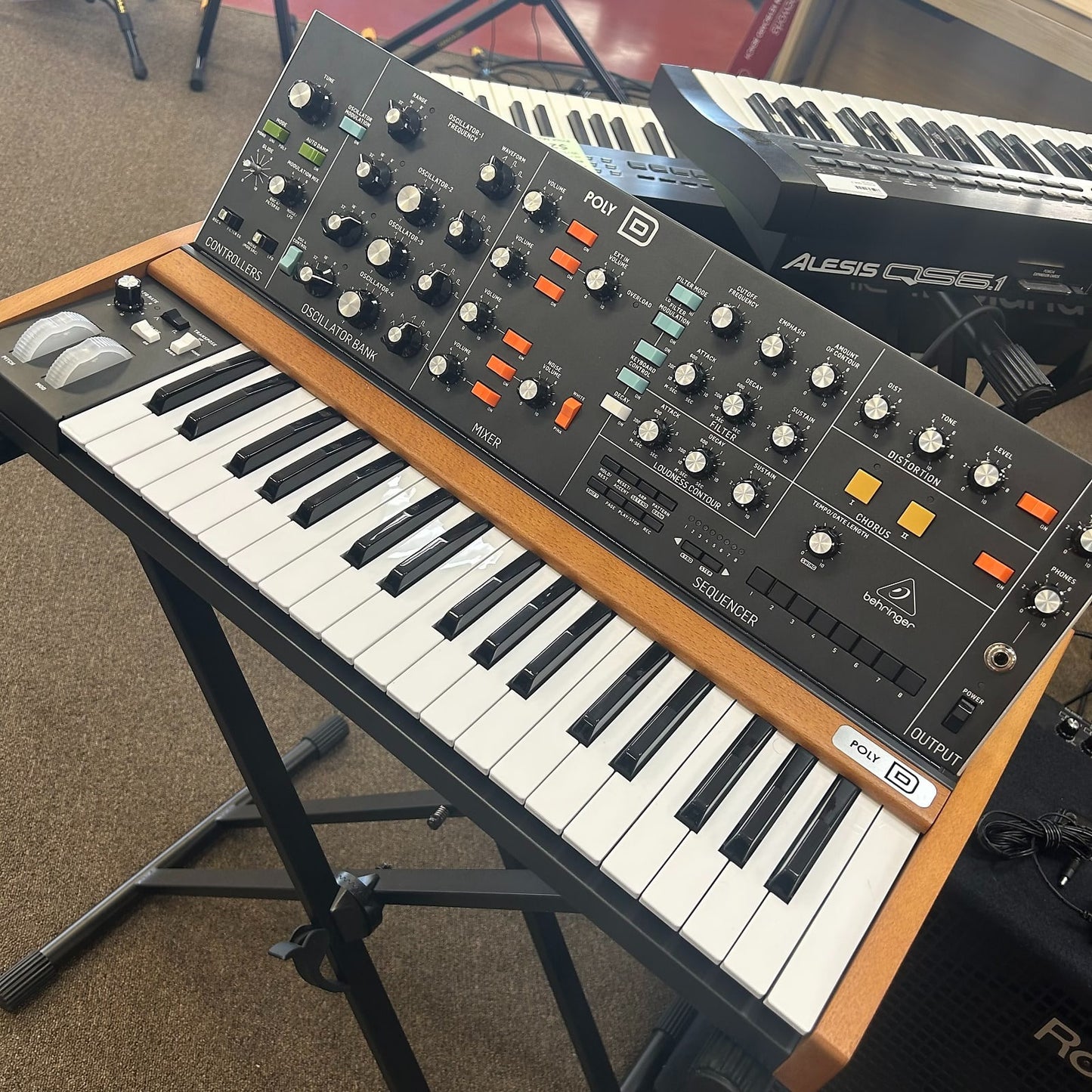 Behringer Poly D 4-Voice Polyphonic Synthesizer, Used