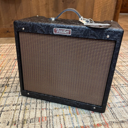 Fender Blues Junior IV 30th Anniversary 15-Watt 1x12" Guitar Combo - Black Western