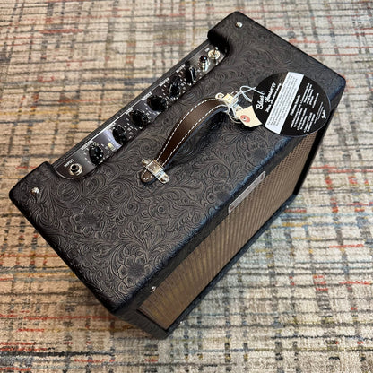 Fender Blues Junior IV 30th Anniversary 15-Watt 1x12" Guitar Combo - Black Western