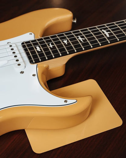 PRS Silver Sky Defender Limited Edition 2026 – Sandglow Yellow w/ Hardshell Case