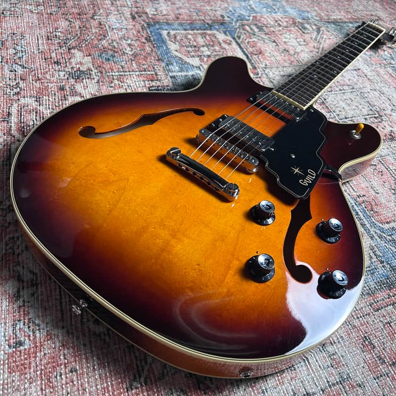 Guild Newark St. Collection Starfire IV ST – Vintage Sunburst w/ Case