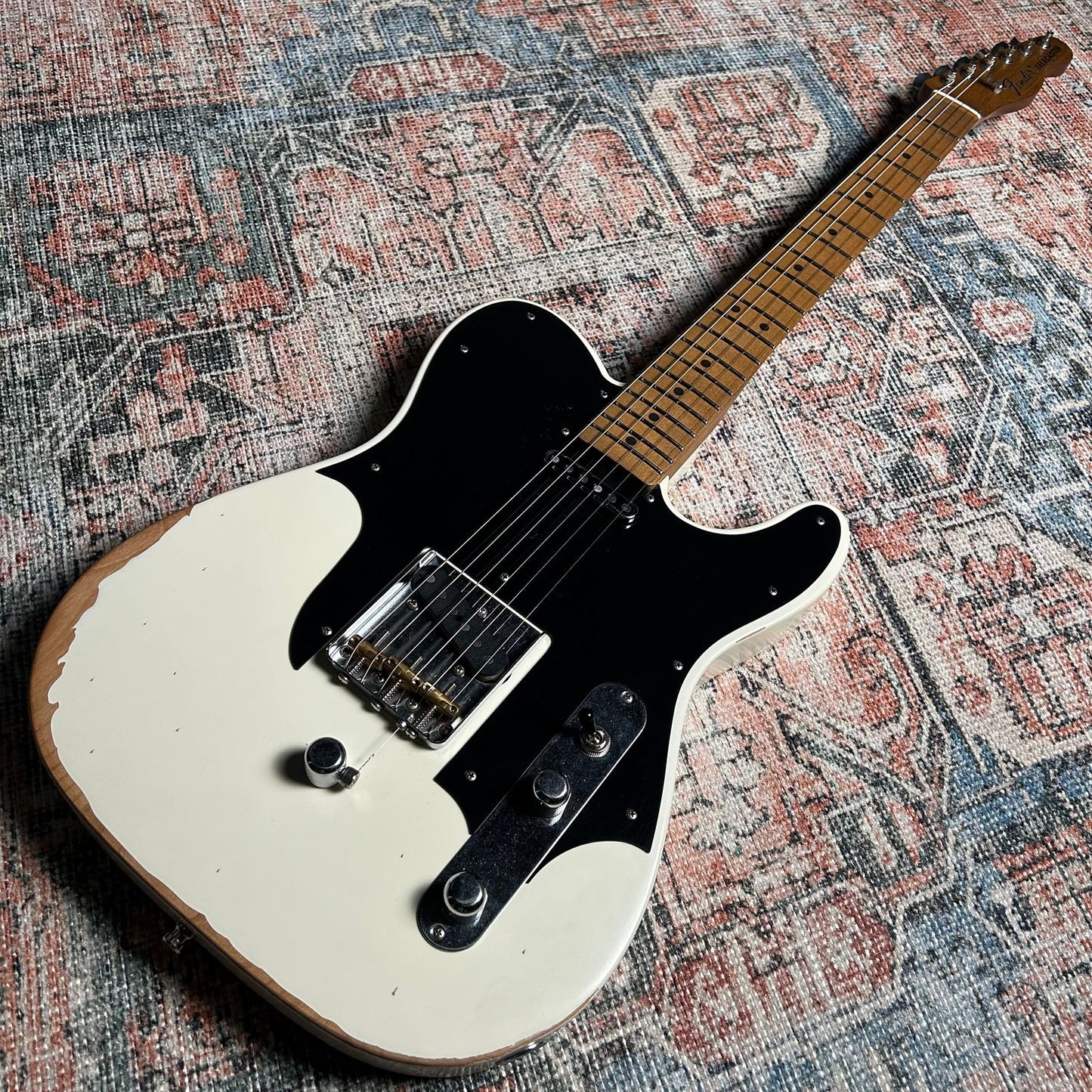 Fender John Osborne Signature Telecaster w/ Case - Olympic White Road Worn
