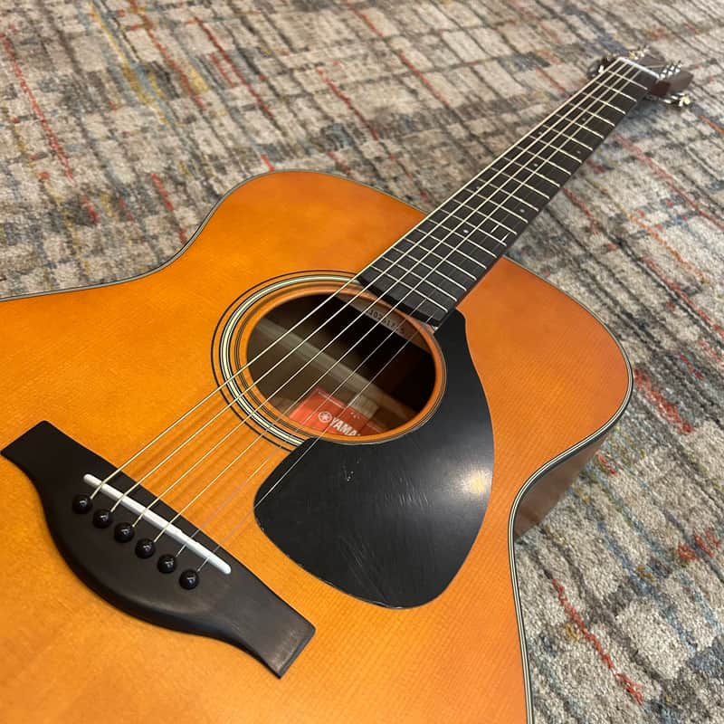 Yamaha Red Label FS3 Acoustic Guitar w/Soft Case - Natural