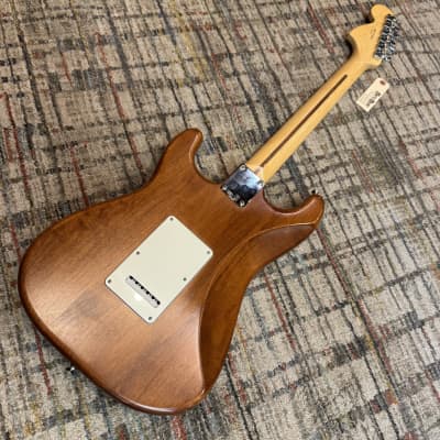 USED Fender FSR American Special Hand-Stained Stratocaster with Maple Fretboard - Satin Honey Burst