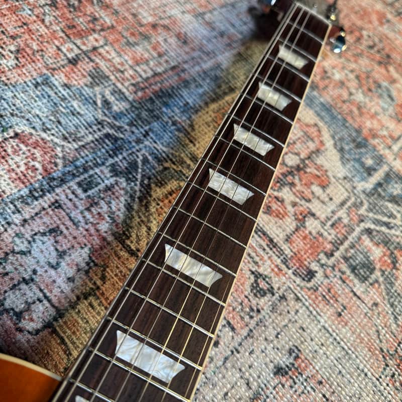 Gibson Les Paul Standard '60s 2026 w/ Case- Unburst