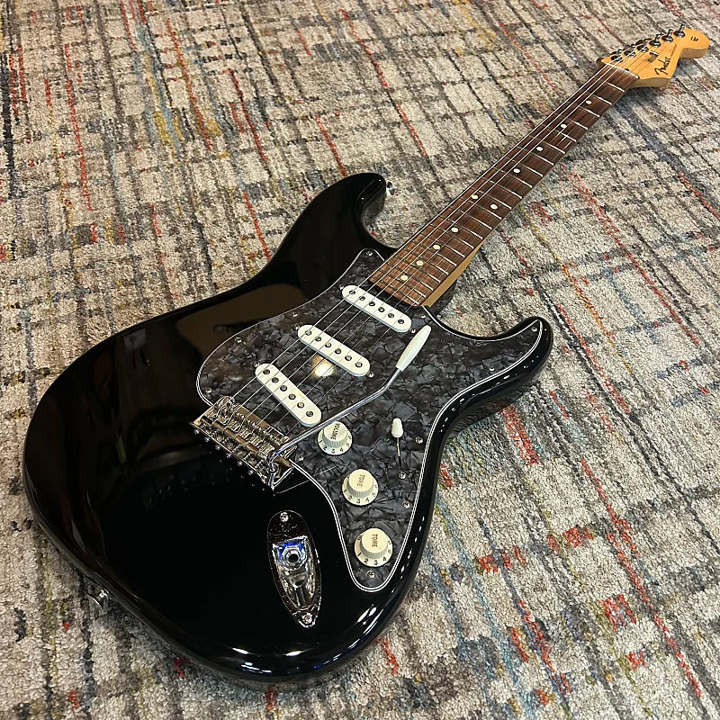 USED Fender Player Stratocaster - Black