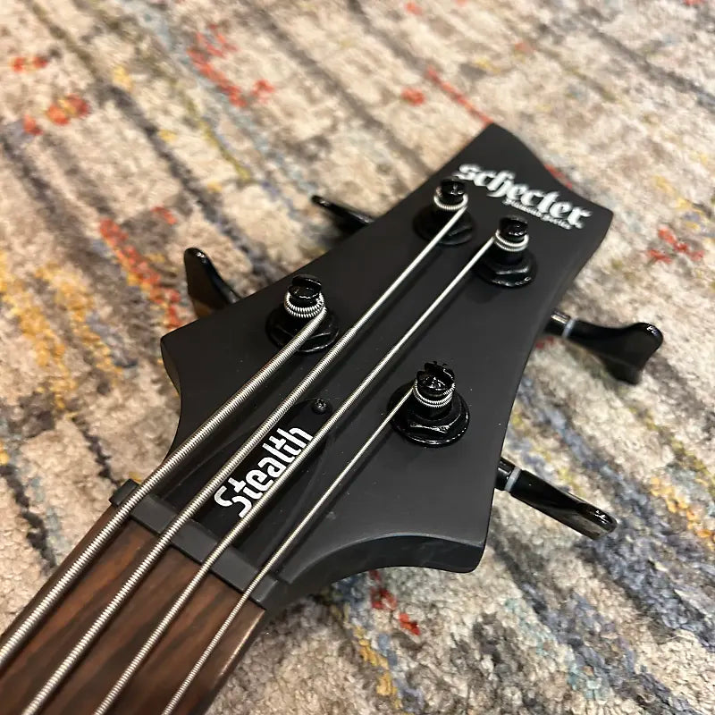 Schecter Stiletto Stealth-4 Bass - Satin Black