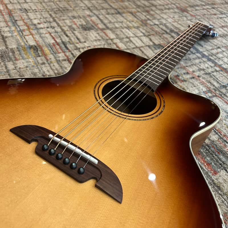 Alvarez Artist Series ABT60CESHB Baritone - Shadowburst