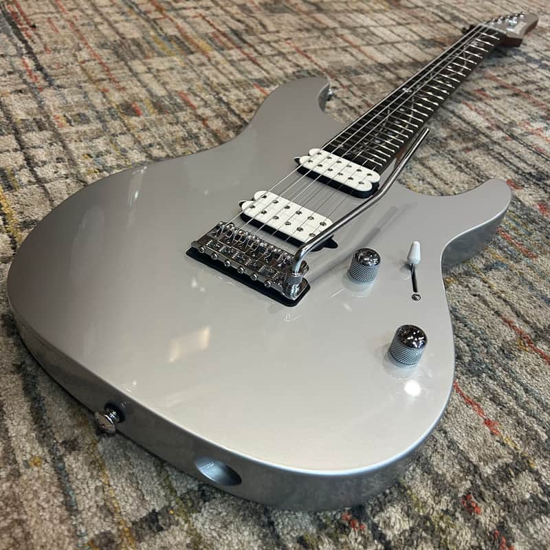 USED Ibanez TOD10-CSV Tim Henson Signature w/ Gig Bag - Classic Silver