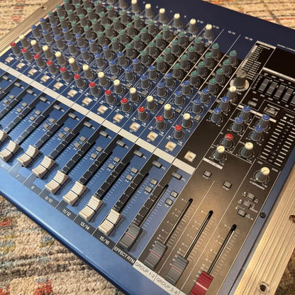 USED Yamaha MG16/6FX 16-Channel Analog Mixer w/ Rack Kit