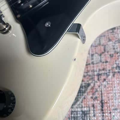 USED Epiphone Les Paul Studio W/ Gigbag - Alpine White