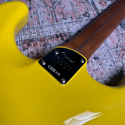 Fender American Ultra II Strat HSS Dealer Exclusive w/ Case - Graffiti Yellow