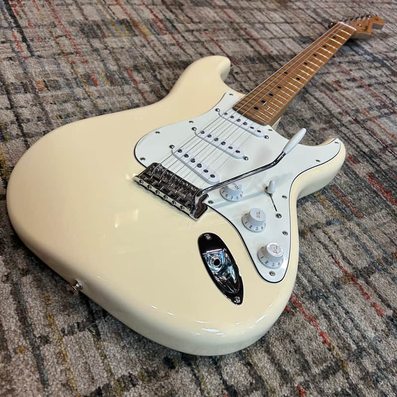 Fender LTD Player II Stratocaster Roasted Maple - Olympic White