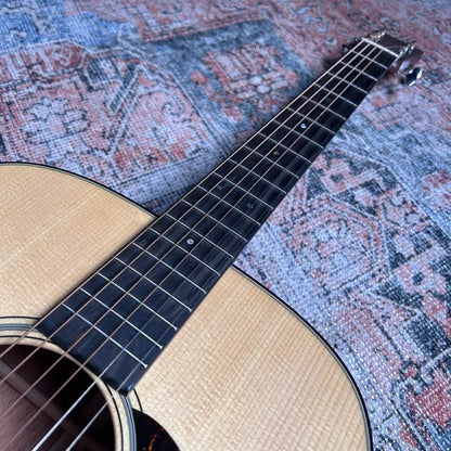 Martin D-18 Standard Series – Natural w/ Hardshell Case