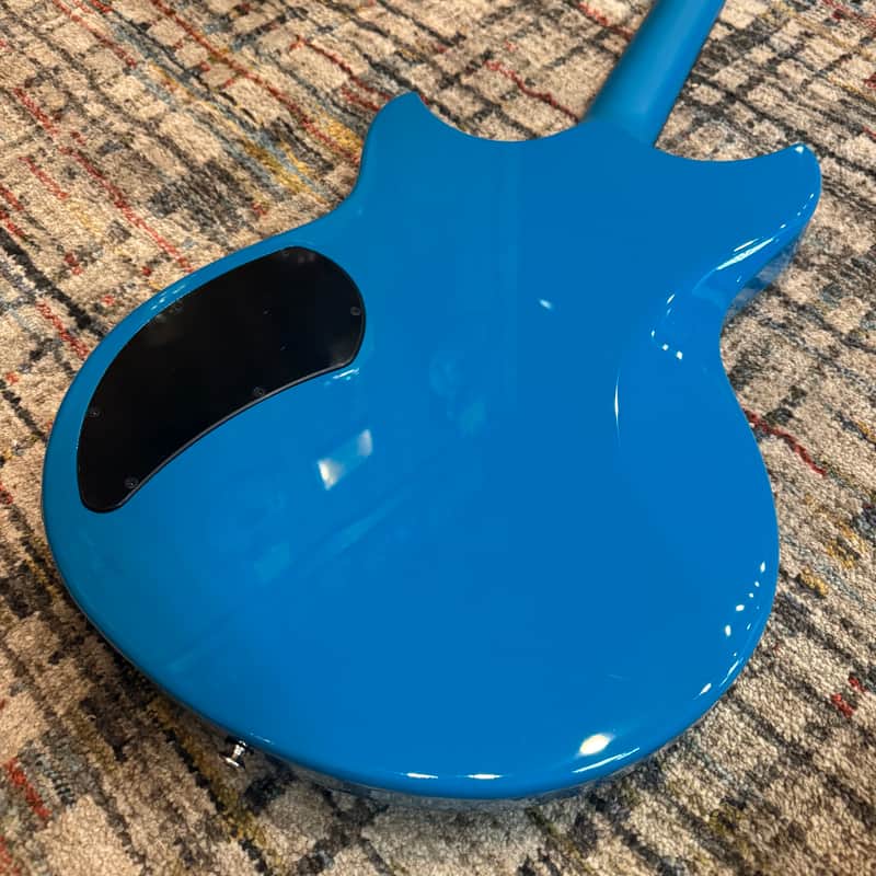 Yamaha RSE20 Revstar Element - Swift Blue