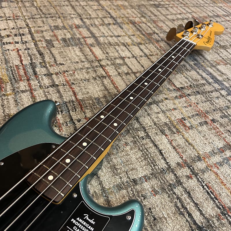 Fender American Professional Classic Mustang Bass - Faded Sherwood Green Metallic
