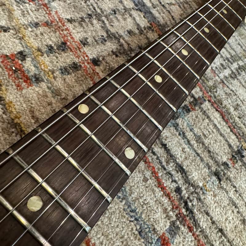 USED Vintage 1960 Gibson Melody Maker w/ Original Case - Sunburst