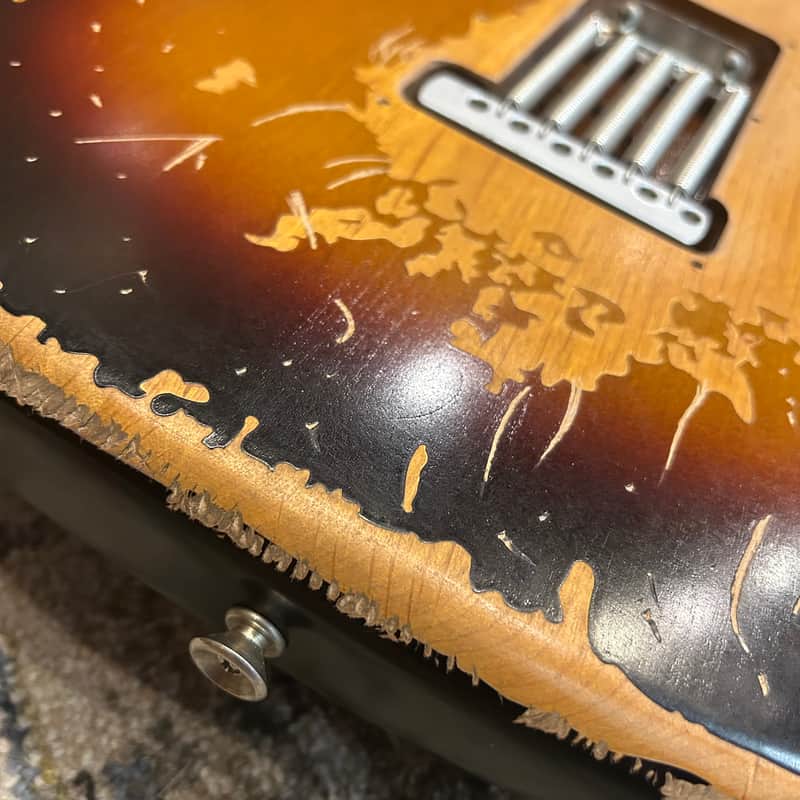 Fender Mike McCready Stratocaster w/ Deluxe Case - Road Worn 3-Color Sunburst