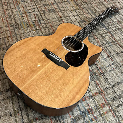 USED Martin Road Series GPC-11E W/ Gig Bag - Natural
