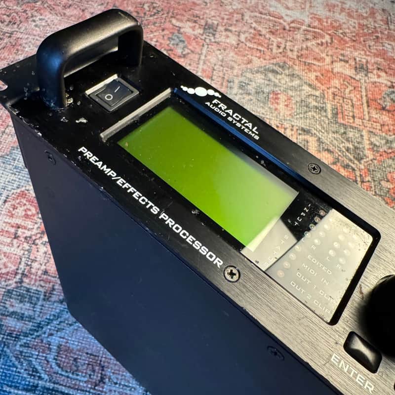 USED Fractal Audio Axe-FX II XL+ Rackmount Preamp & Effects Processor – Black