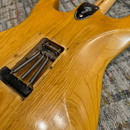 Fender 1972 Stratocaster with 3-Bolt Neck, Rosewood Fretboard - Natural