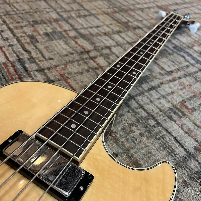 Ibanez AGB200 Standard Semi-Hollow Artcore Bass - Natural