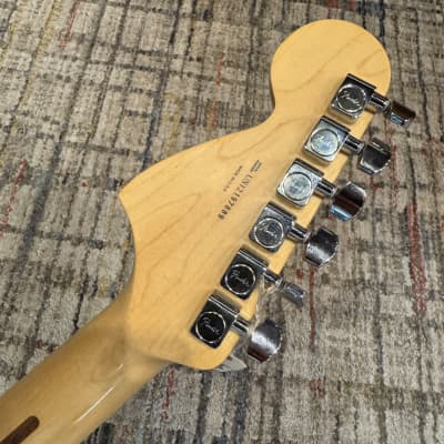 USED Fender FSR American Special Hand-Stained Stratocaster with Maple Fretboard - Satin Honey Burst