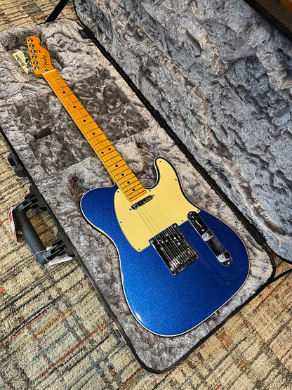 USED Fender American Ultra Telecaster - Cobra Blue