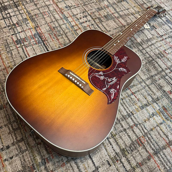Gibson Hummingbird Studio Walnut - Satin Walnut Burst