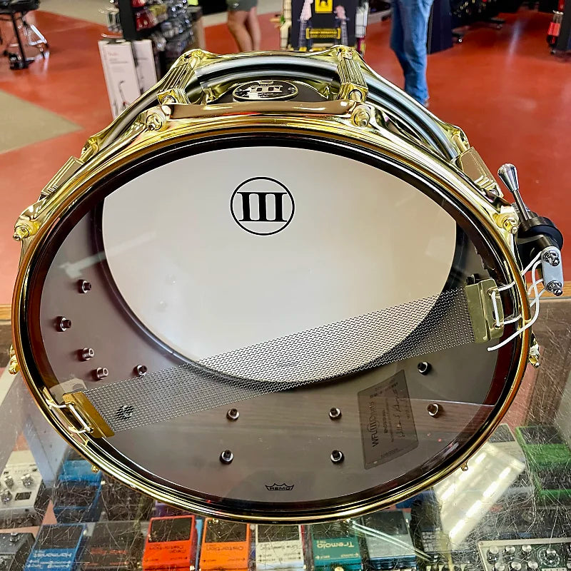 WFLIII Drums 1926 BNOB 6.5"x14" - Black Nickel w/ Brass Harware