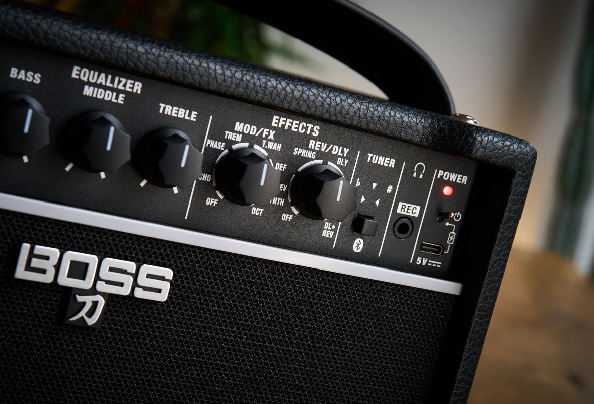 BOSS KATANA-MINI X Portable Guitar Amplifier