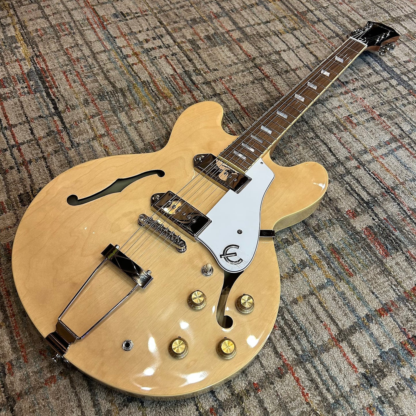 Epiphone Casino Reissue with Laurel Fretboard - Natural