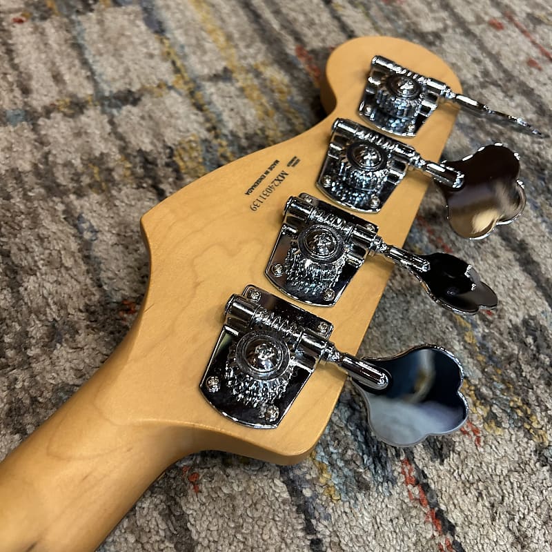 Fender Player II Jazz Bass - Hialeah Yellow