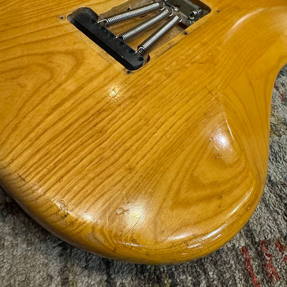 Fender 1972 Stratocaster with 3-Bolt Neck, Rosewood Fretboard - Natural