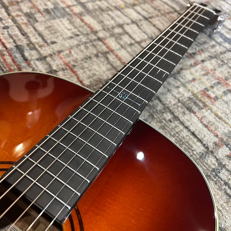 Alvarez LT60e Laureate Series 000-12 Fret Acoustic w/ FlexiCase - Sunset