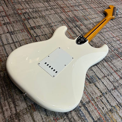 Fender DE LTD American Vintage II '73 Stratocaster MN w/ Case - Olympic White