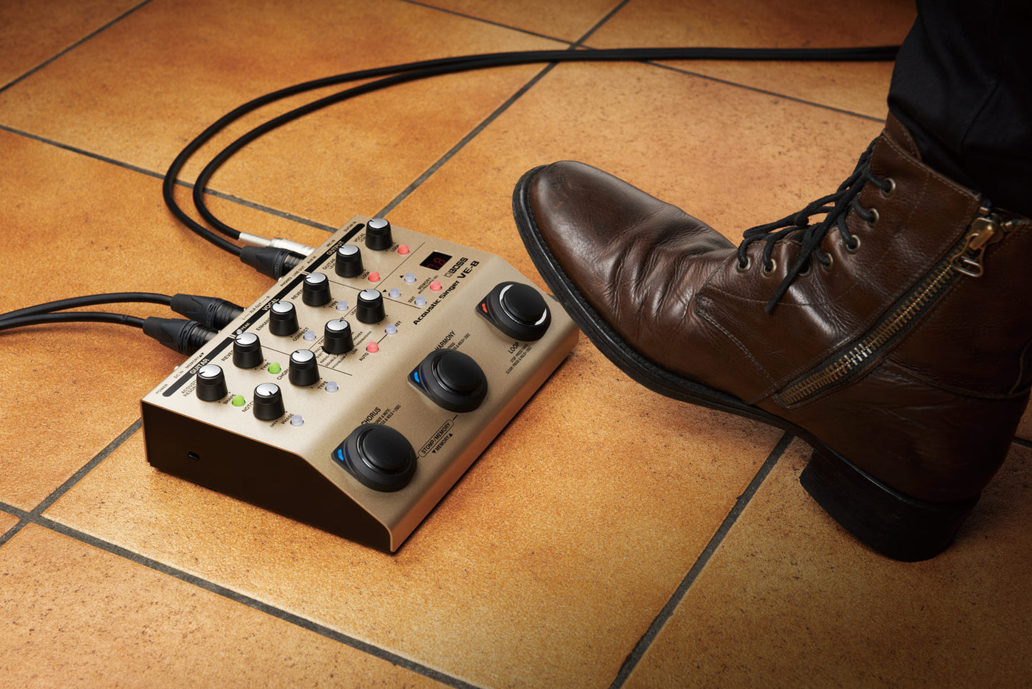 BOSS VE-8 Acoustic Singer Multi-Effects Pedal