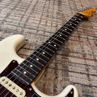 Fender American Professional II Stratocaster HHS RW - Olympic White w/ Case